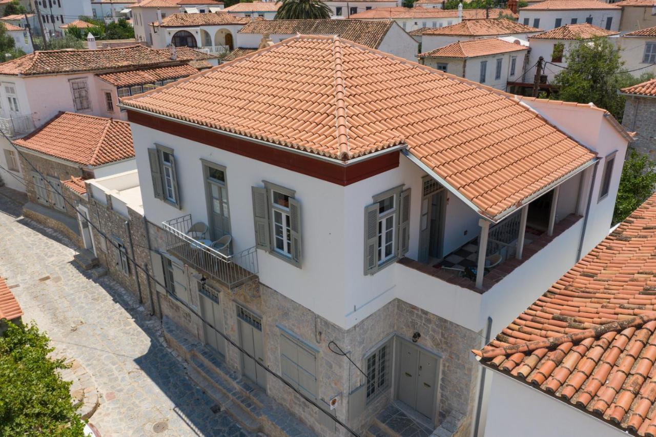 Livin Hydra Private Collection Suite 2 Exterior photo