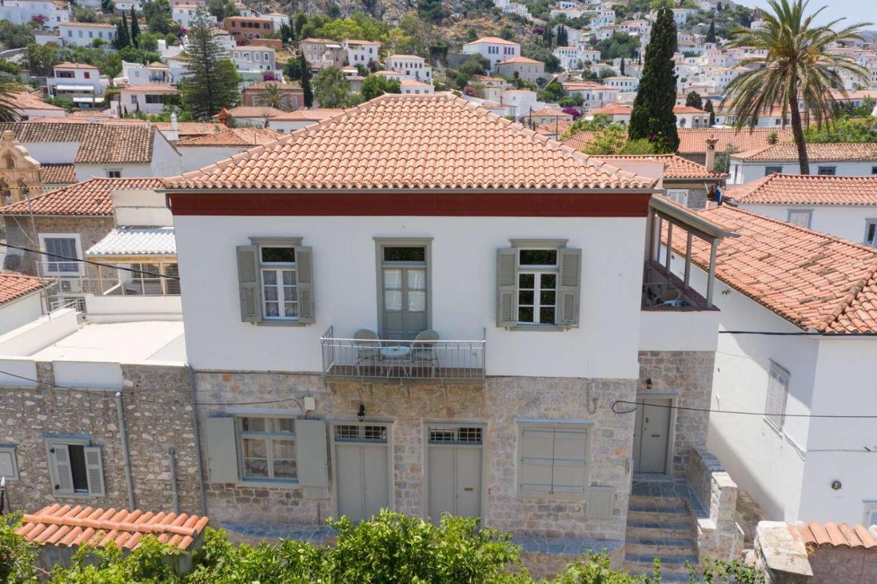 Livin Hydra Private Collection Suite 2 Exterior photo
